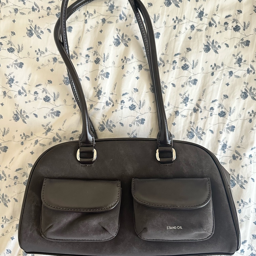 Stand Oil Chubby Bag